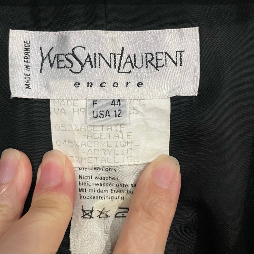 Yves Saint Laurent Vintage Quilted Black & Gold Blazer Size 44 US 12 - Picture 12 of 12